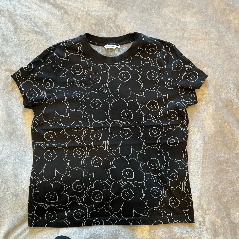 Marimekko Heleys Porto Unikko T Shirt L - Picture 8 of 10
